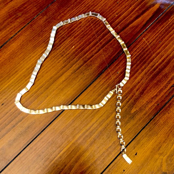 Worth Accessories - Beautiful gold belt, have hammered, half Sarausky crystals.